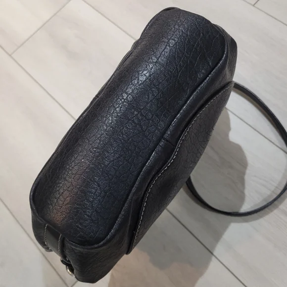 Nine West Women's Vintage Vegan Leather Crossbody Bag Purse Black Silver Zipper - Picture 10 of 13